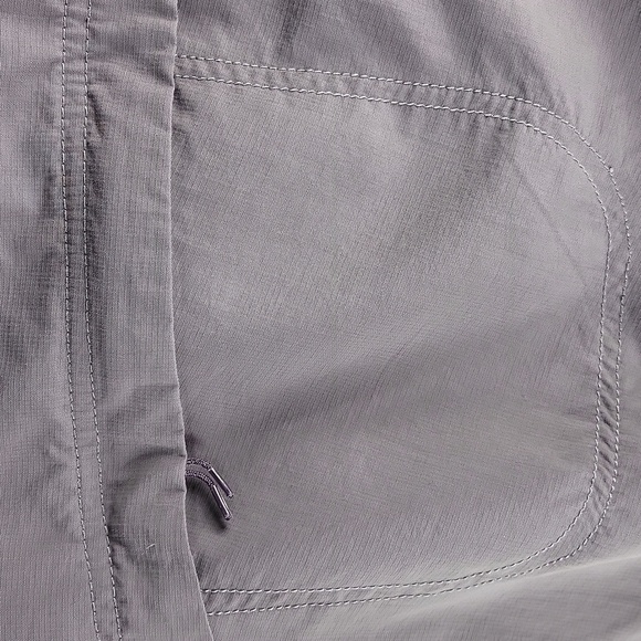 MEC Women's Light Hiking Pants Size 10 - Picture 3 of 6